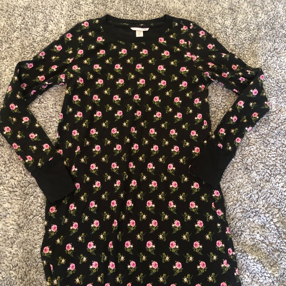 Victoria’s Secret night gown